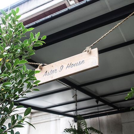 Aster 9 House Bed & Breakfast Bangkok Exterior photo